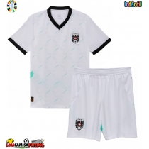 Camisa de Futebol Áustria Equipamento Secundário Infantil Europeu 2024 Manga Curta (+ Calças curtas)